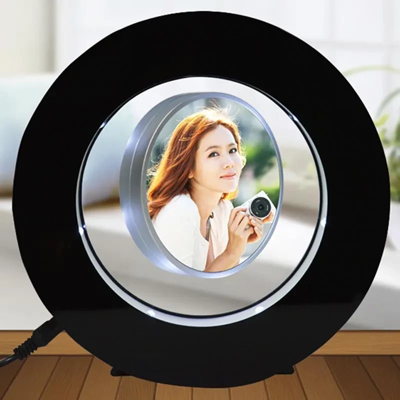 Levitation Miniature With Photo Frame