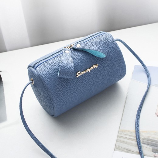 Mini pigtail bag