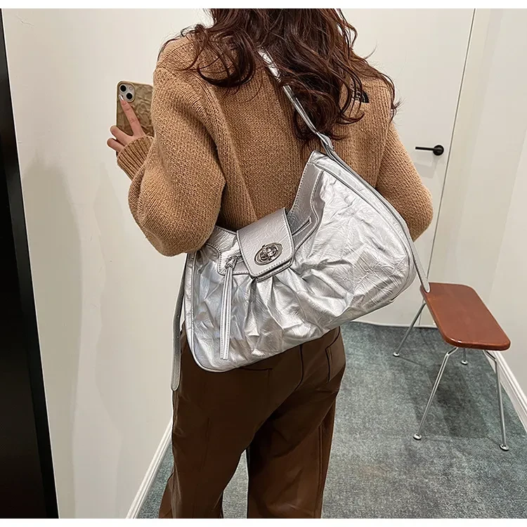 Women's Versatile Crossbody Bag Fashion Shoulder Underarm Bag