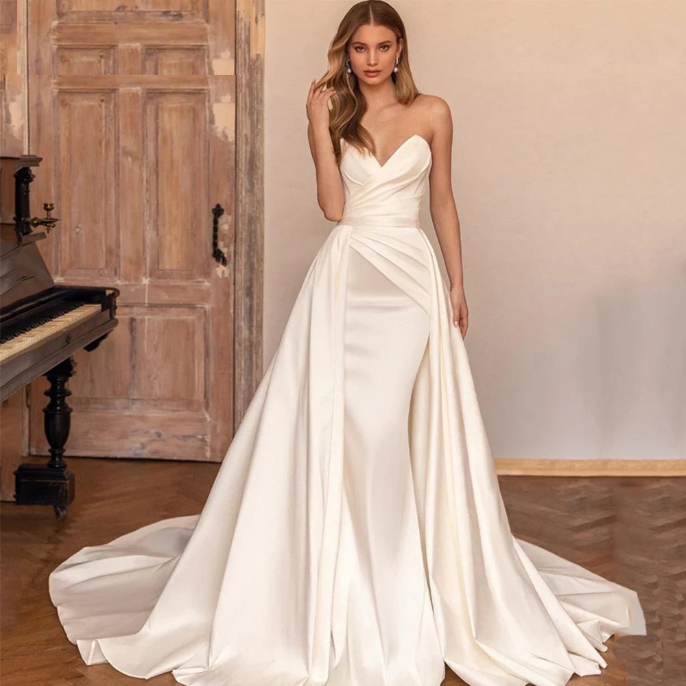 Satin Elegance: Backless High Waist Dress with Detachable Two-Way Trailing Design