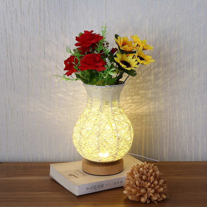 Lampe de table pour maison dormante