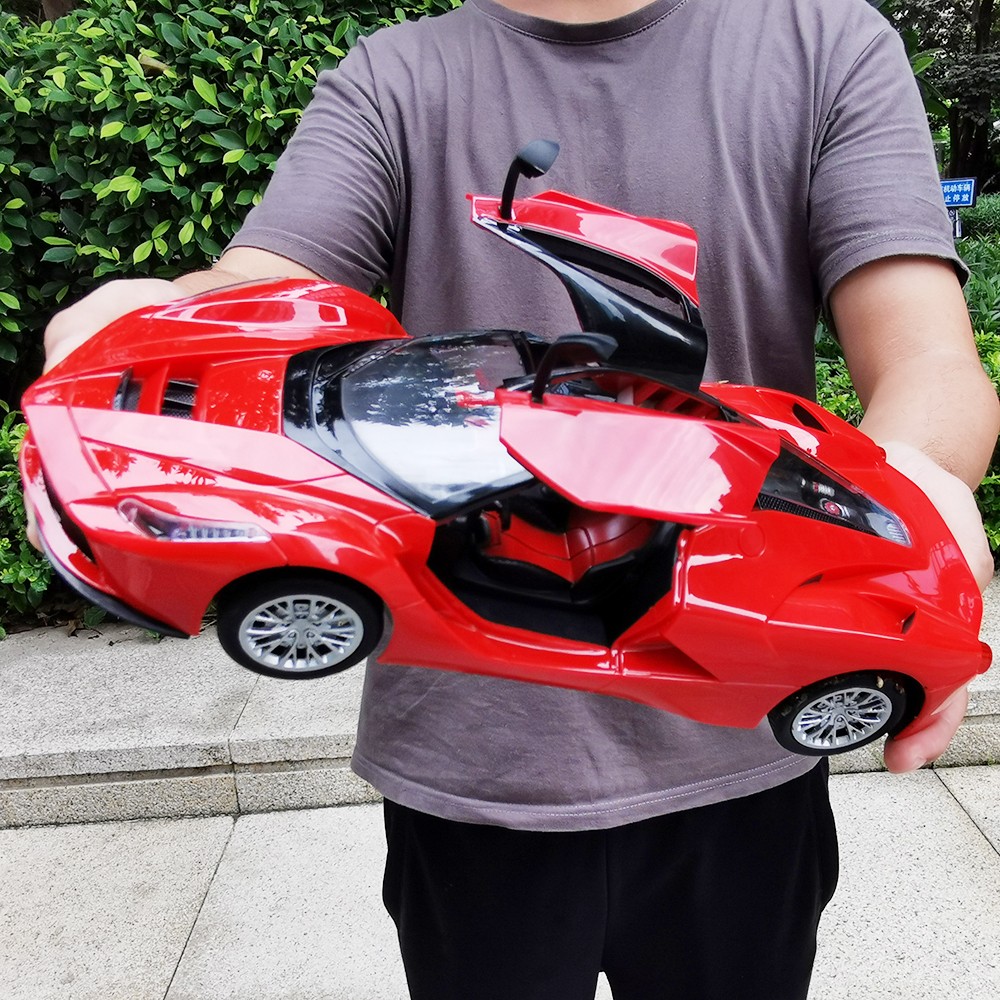 Paisible 1:14 Electric RC Car  Classic Remote Control Vehicle with Openable Doors