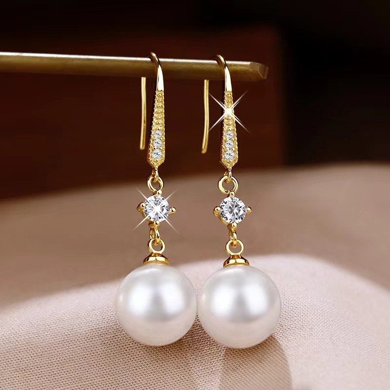 Elegant Pearl Drop Earrings with Zircon Accents – Slimming Gold Fashion Jewelry