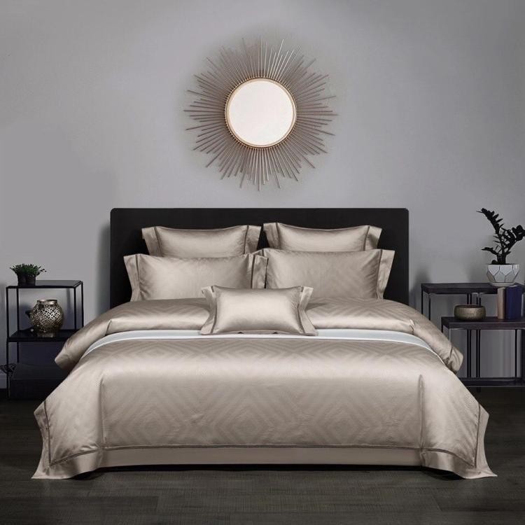Exclusive Bedding Set