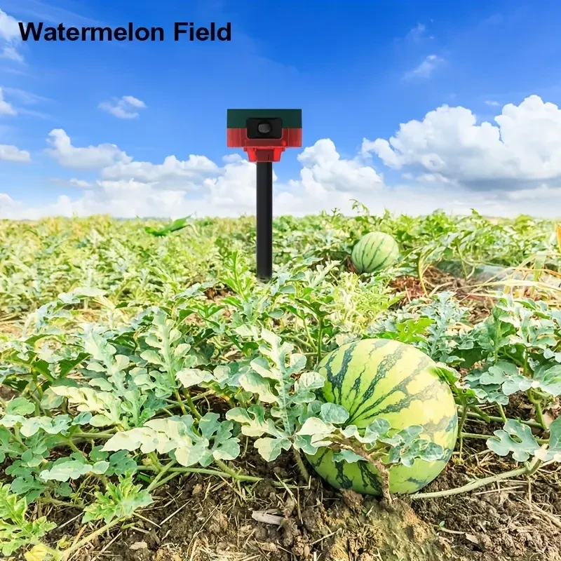 360° Solar Animal Repeller Alarm - Induction with 13 Effects and Recording
