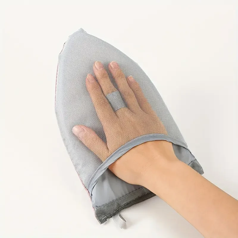 Compact Portable Garment Steamer