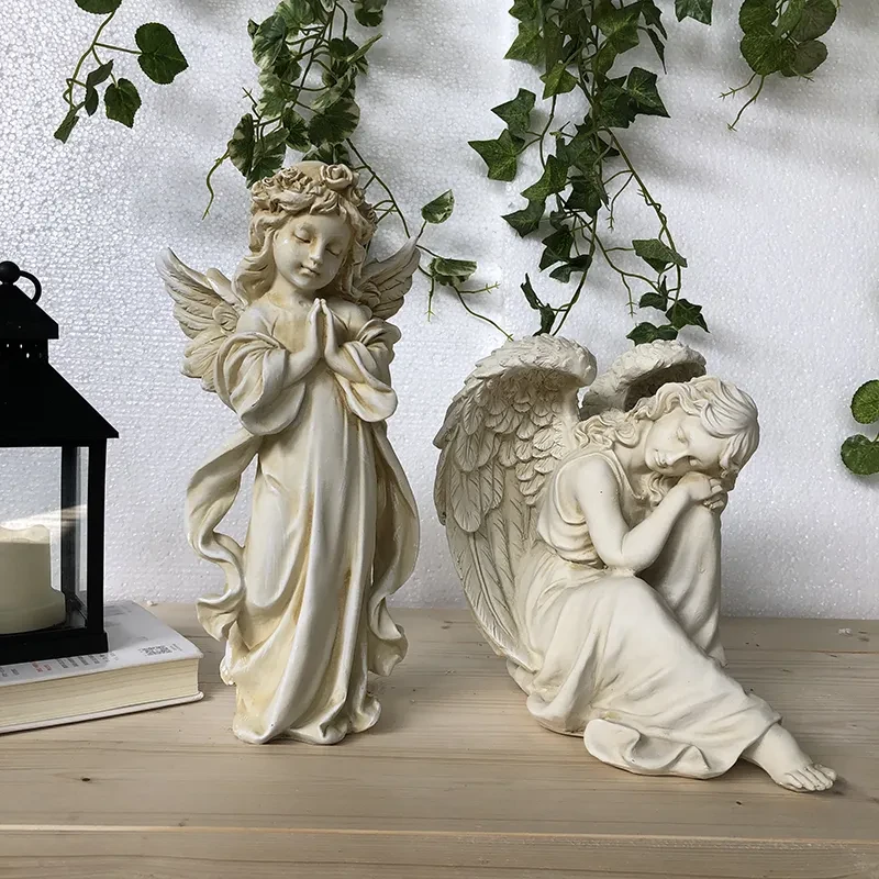 Retro old style girl sculpture small plaster statue