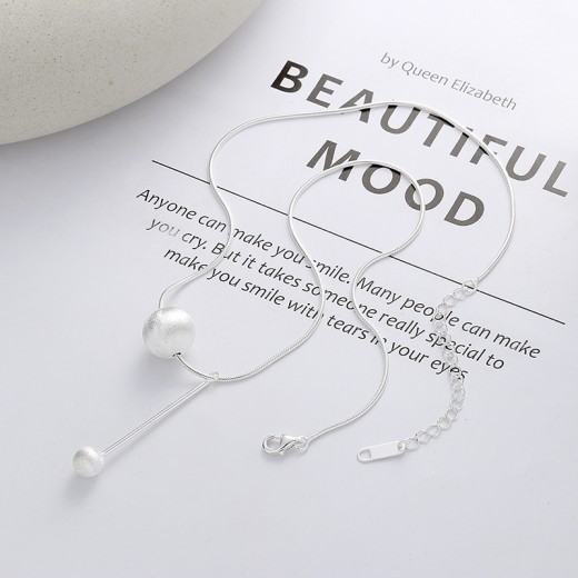 European And American Geometric Clavicle Chain