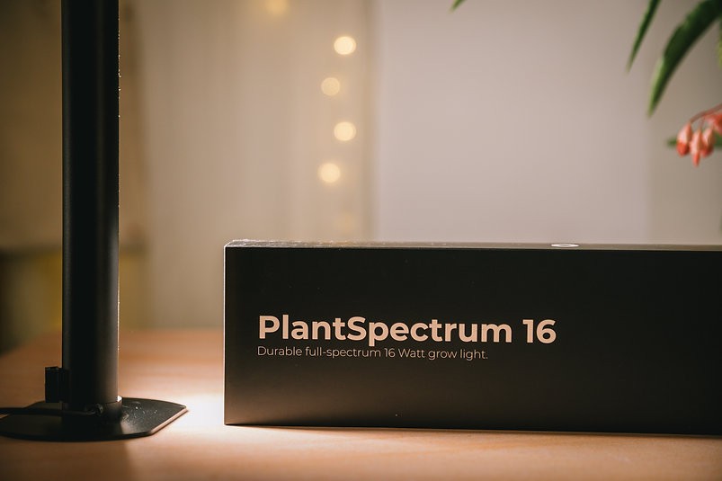 PlantSpectrum16 Grow Light