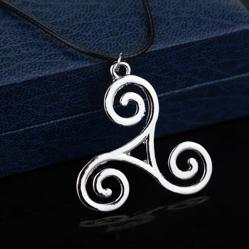 Wolf Triskele Totem Pendant Accessory