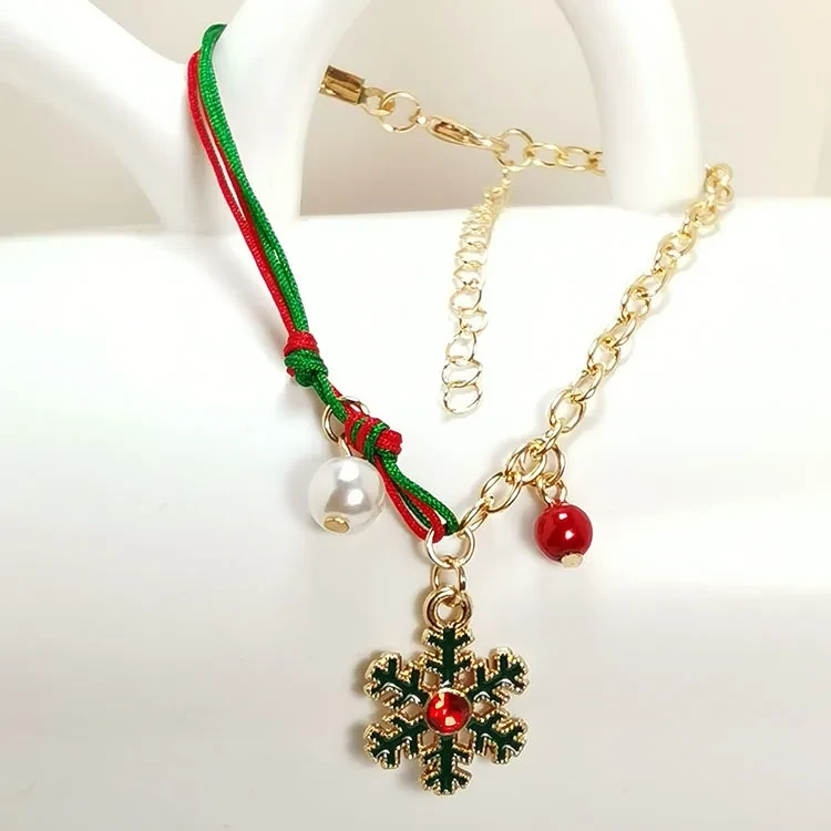 New Christmas Snowman Santa Claus Tree Snowflake Elk Bracelet Christmas Gift Charm Bracelet Chain Pendant For Women