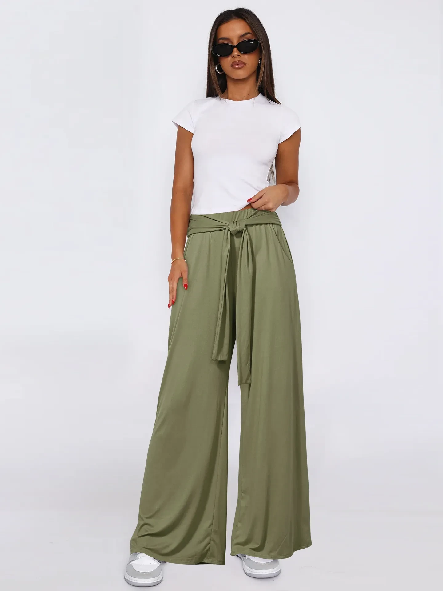 Women's Solid Color Draping Lace-up Wide-leg Pants