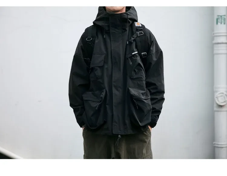 Hooded Jacket Men's Loose Three-dimensional Pocket Functional Windproof Jacket Casual Clothing