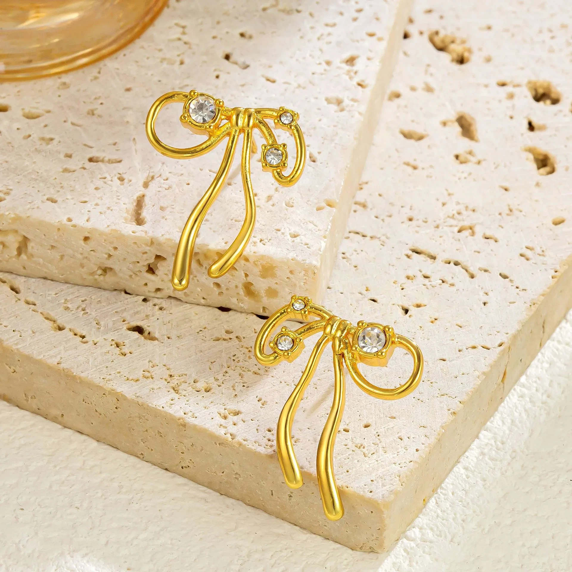 Irregular Beaded Bracelet Strap Universal Phone Case