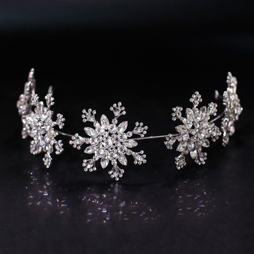 Bride's Shiny Rhinestone Headband