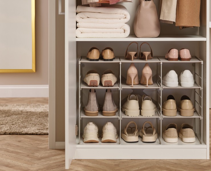Level Plus Adjustable Shoe Rack - Triple - Joseph Joseph