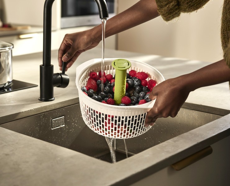 Spindola Spinning Colander - Joseph Joseph