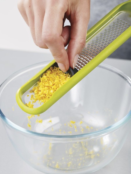 Handi-Zest Zester with Integrated Blade Wiper - Joseph Joseph