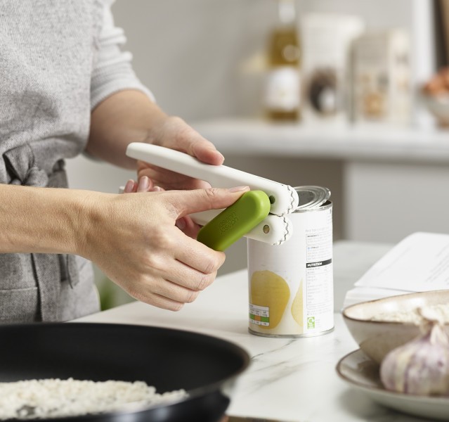 Pivot 3-in-1 Can Opener - White/Green  - Joseph Joseph