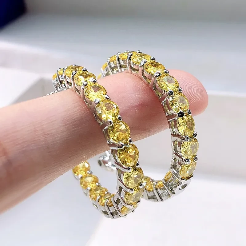 S925 Sterling Silver Inlaid 40 High Carbon Diamond Yellow Diamond Simple Ear Clip