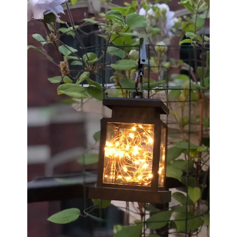 Solar wind lamp