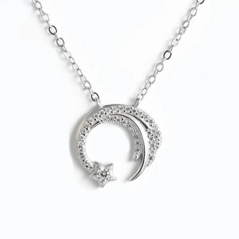 Fashion Girl Clavicle Chain With Diamonds