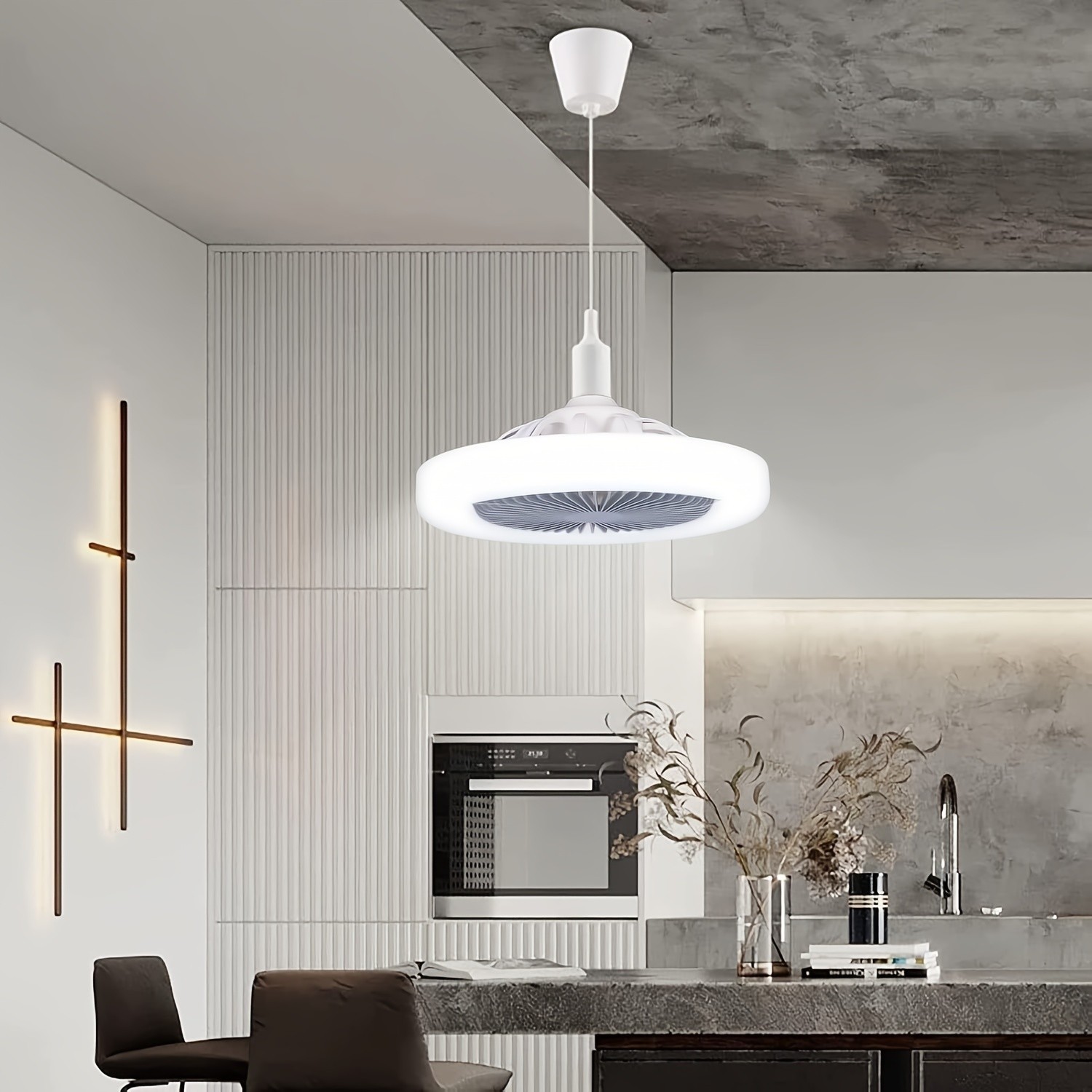 Socket Light and Remote Control  Adjustable Wind Speed Mode Bulb, Screw-In Socket Light, Easy to Install Adjustable Wind Speed Mini Pendant Light, Suitable for Bedrooms, Kitchens, Living Rooms - E27 Base
