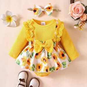Baby Girl Autumn New Lace Cotton Sunken Stripe Stitching One-piece Romper