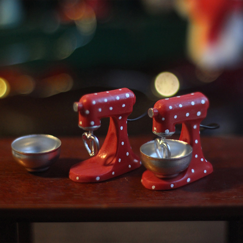 Miniature Christmas Scene Red Simulation Mini Mixer Dollhouse Accessories