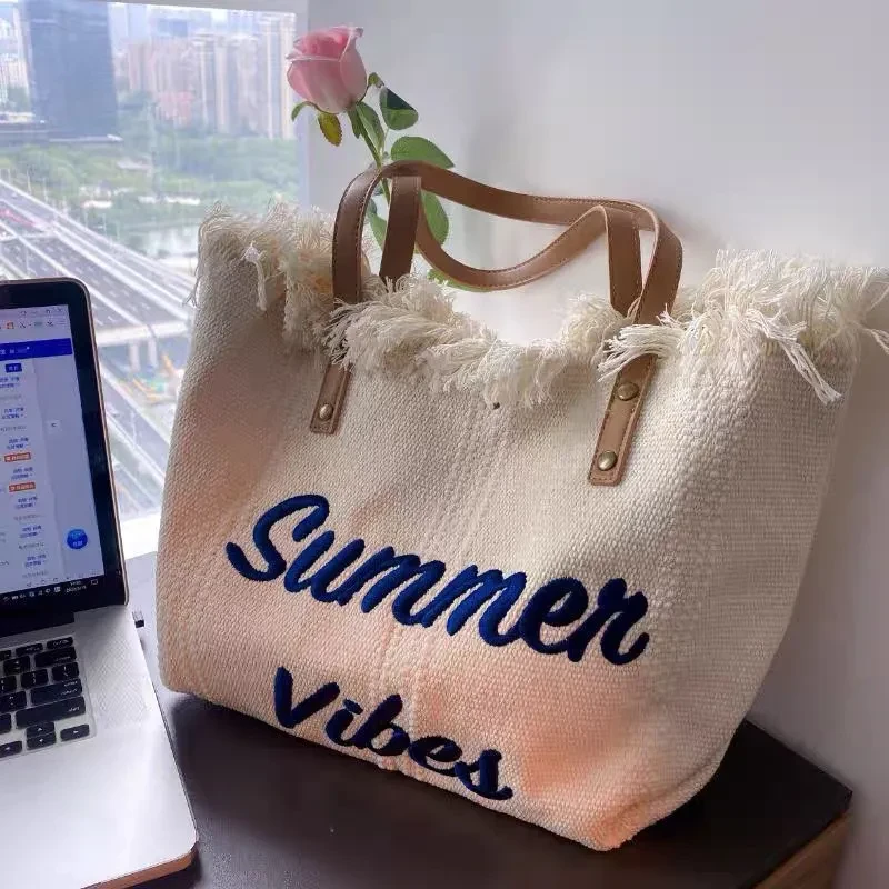 Travel Tote
