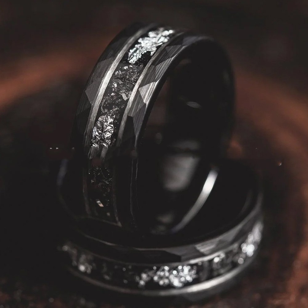 8mm Electric Black Hammer Pattern Tungsten Ring Steel Color Inner Step Inlaid Iron Chips Silver Foil