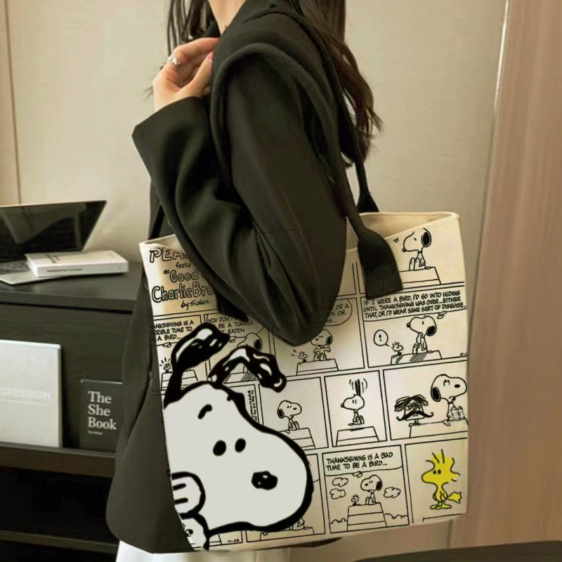 MINISO Snoopy Cartoon Printed Canvas Bag – Large Capacity Handbag, Casual Versatile Tote Bag, Shopping Bag, Shoulder Bag