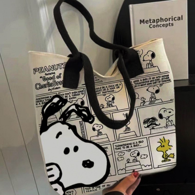 MINISO Snoopy Cartoon Printed Canvas Bag – Large Capacity Handbag, Casual Versatile Tote Bag, Shopping Bag, Shoulder Bag