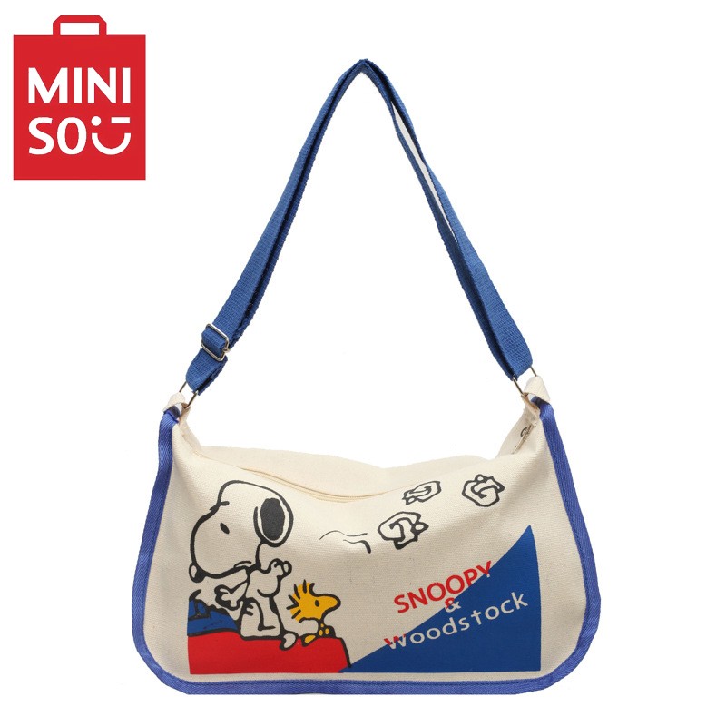 MINISO Snoopy Cartoon Cute Print Canvas Bag – Large Capacity One Shoulder Dumpling Bag, Women's Crossbody Bag