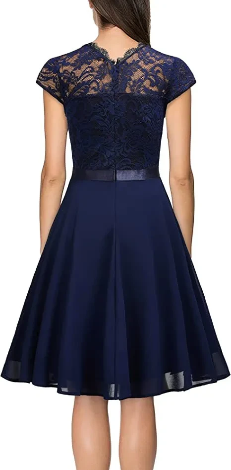 Waist-controlled Large Hem Temperament Dress