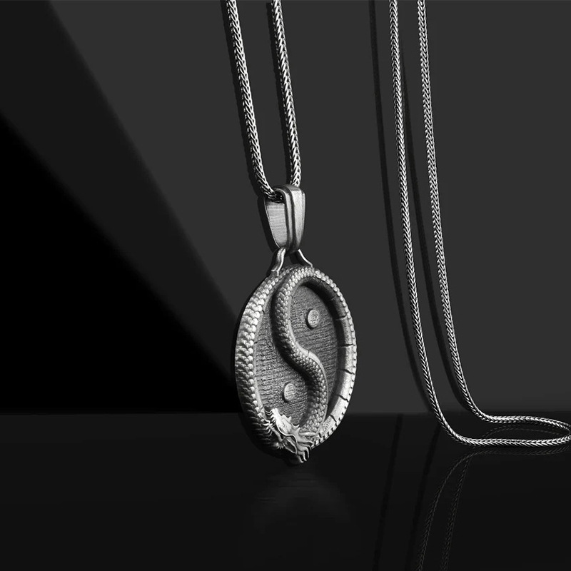 Men's Personalized Stylish And Simple All-match Pendant Sweater Chain
