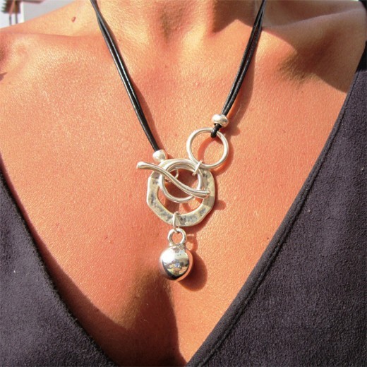 Bohemian Ring Leather Necklace OT Buckle Drop