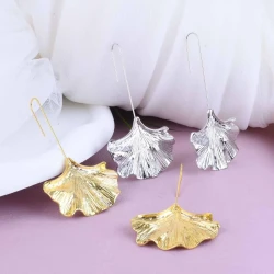 Ginkgo Leaf Alloy Texture Leaf Earrings