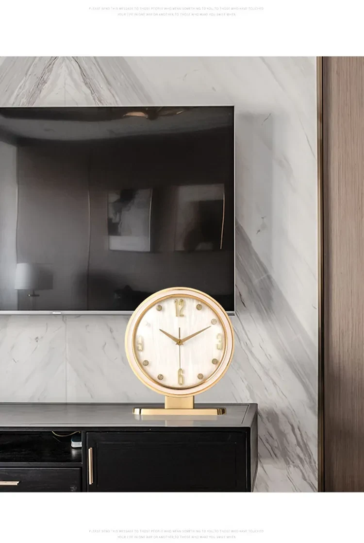 Leather Creative Placement Home Fashion Desk Clock