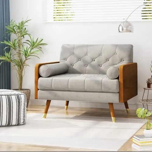CLUB CHAIR