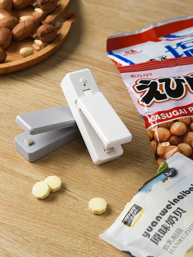 Japan mini portable sealing machine