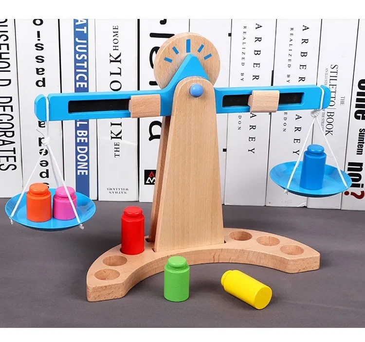 Balance scale toy
