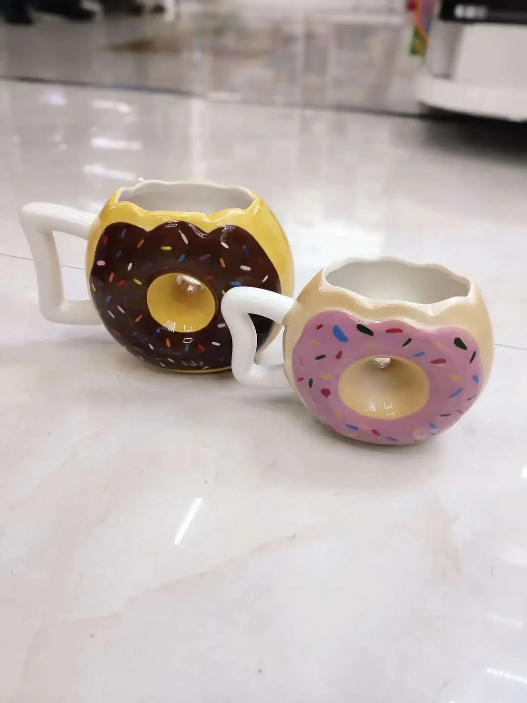 Foreign trade hot - selling ceramic Donut Mug, Donut Mug - Mug art hand water cup