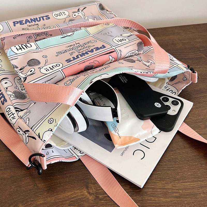 MINISO Snoopy Cartoon Print Tote Bag Fashionable Large Capacity Casual One Shoulder Crossbody Bag, Nylon Pink Handbag