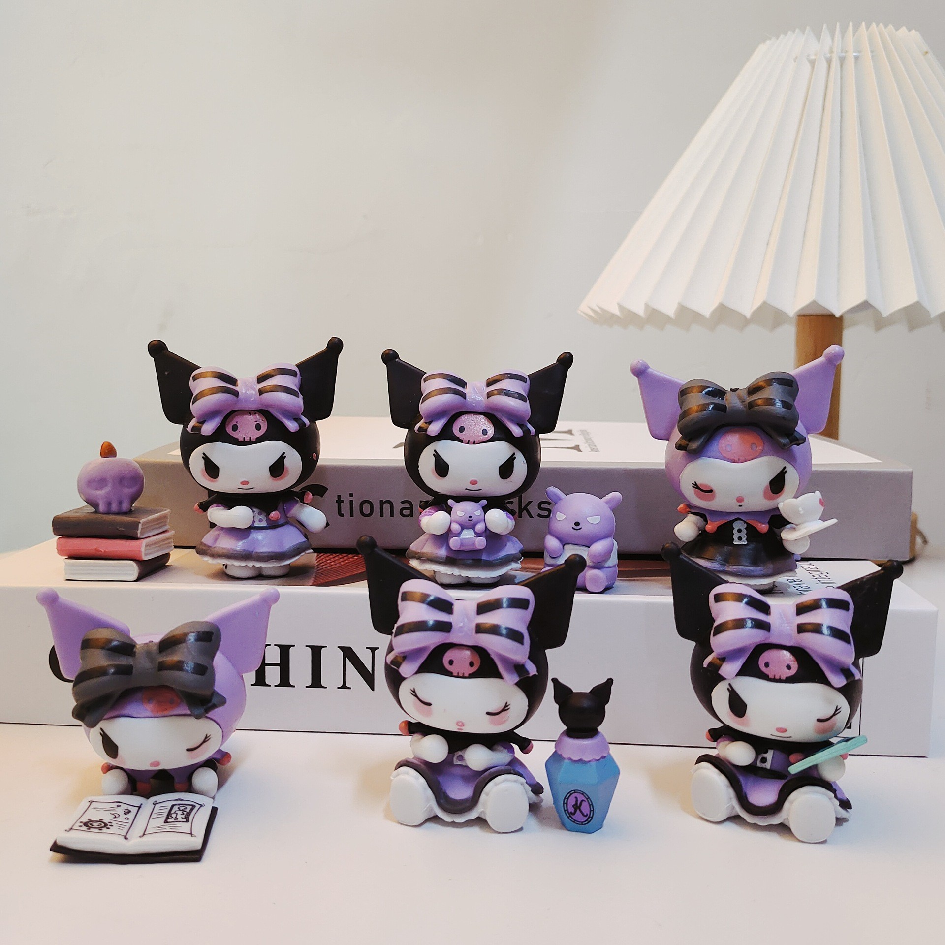 MINISO Mystery Box Kuromi Magic Series Doll Collection Kawaii Halloween Birthday Gift, Desk Decoration, Blind Anime Figure