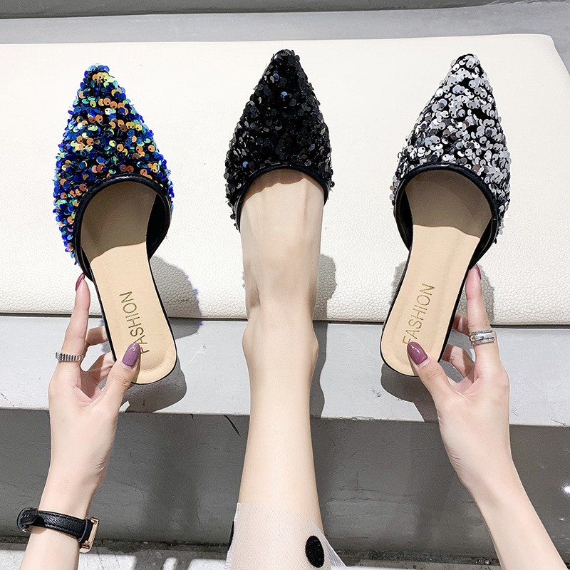 Ladies Low Heel Shoes