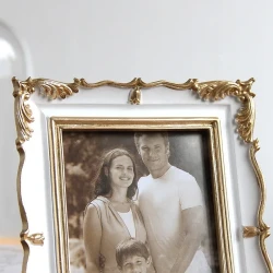 American Photo Frame Study And Bedroom Table Resin