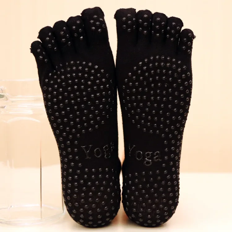 Men's Non-slip Cotton Sports Five-finger Socks