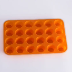 24 holes with round silicone cake mould