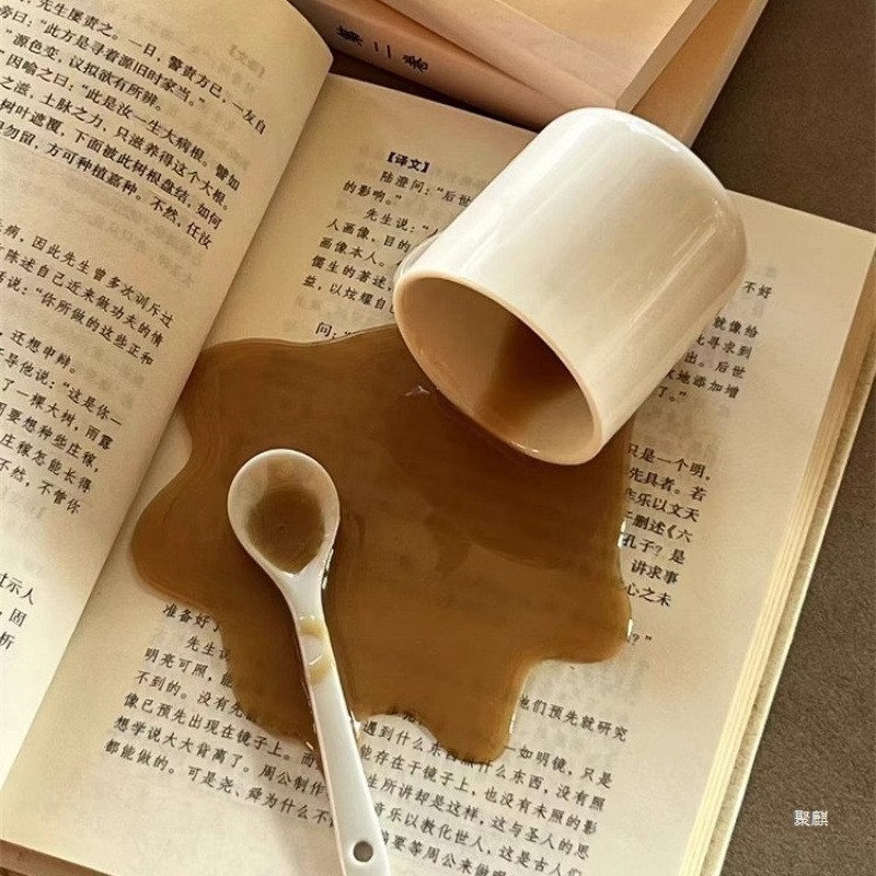 Overturned Coffee Decoration Toy Funny Gift Mobile Phone Holder